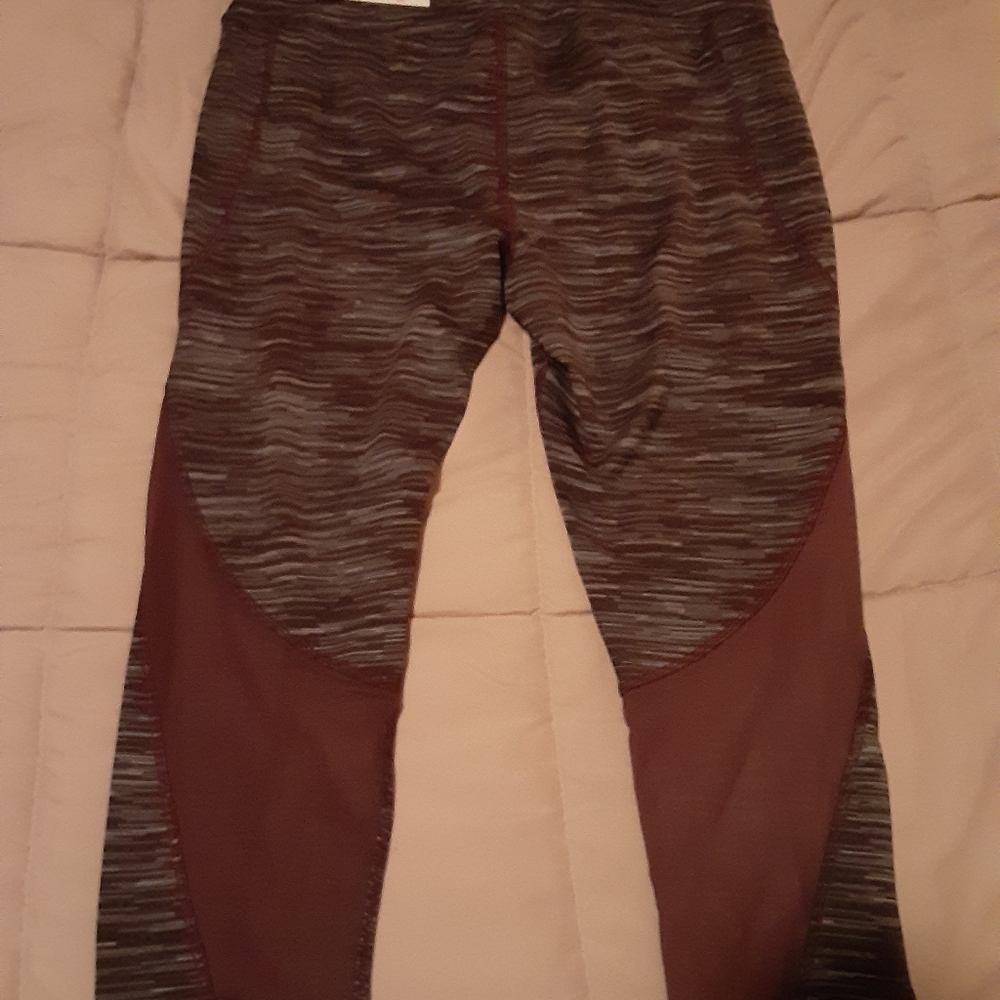 BCG High Rise Crop legging - Picture 1 of 2